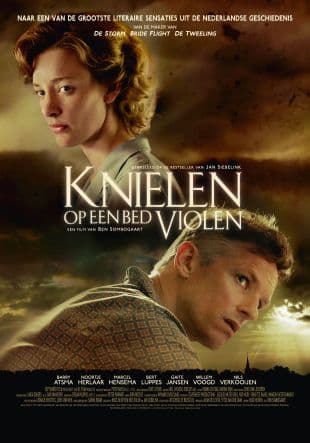 Knielen op een bed violen poster art